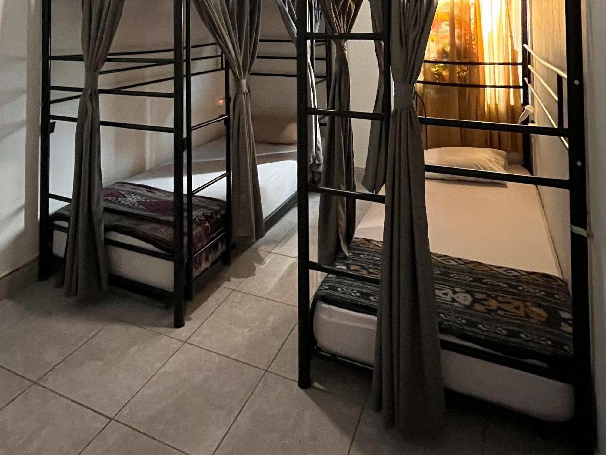 Oke Baik Hostel Yogyakarta Exteriér fotografie